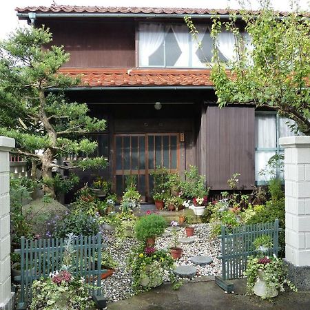 Guesthouse Higashi Fujitatei Shin'onsen Eksteriør billede